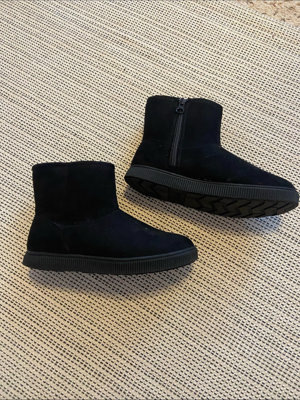 Cat & Jack Black Kids Zip-Up Ankle Boots